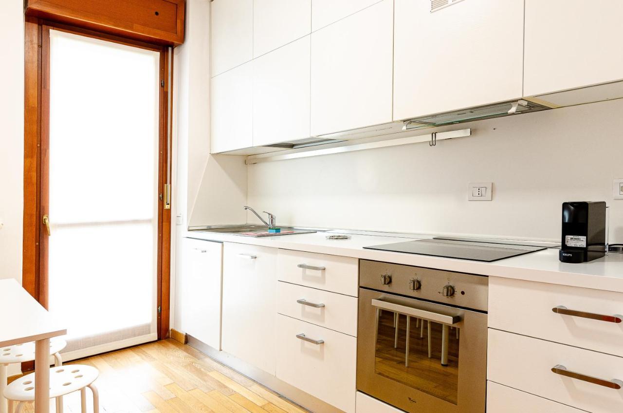 Park View Apartment - Milano Navigli エクステリア 写真